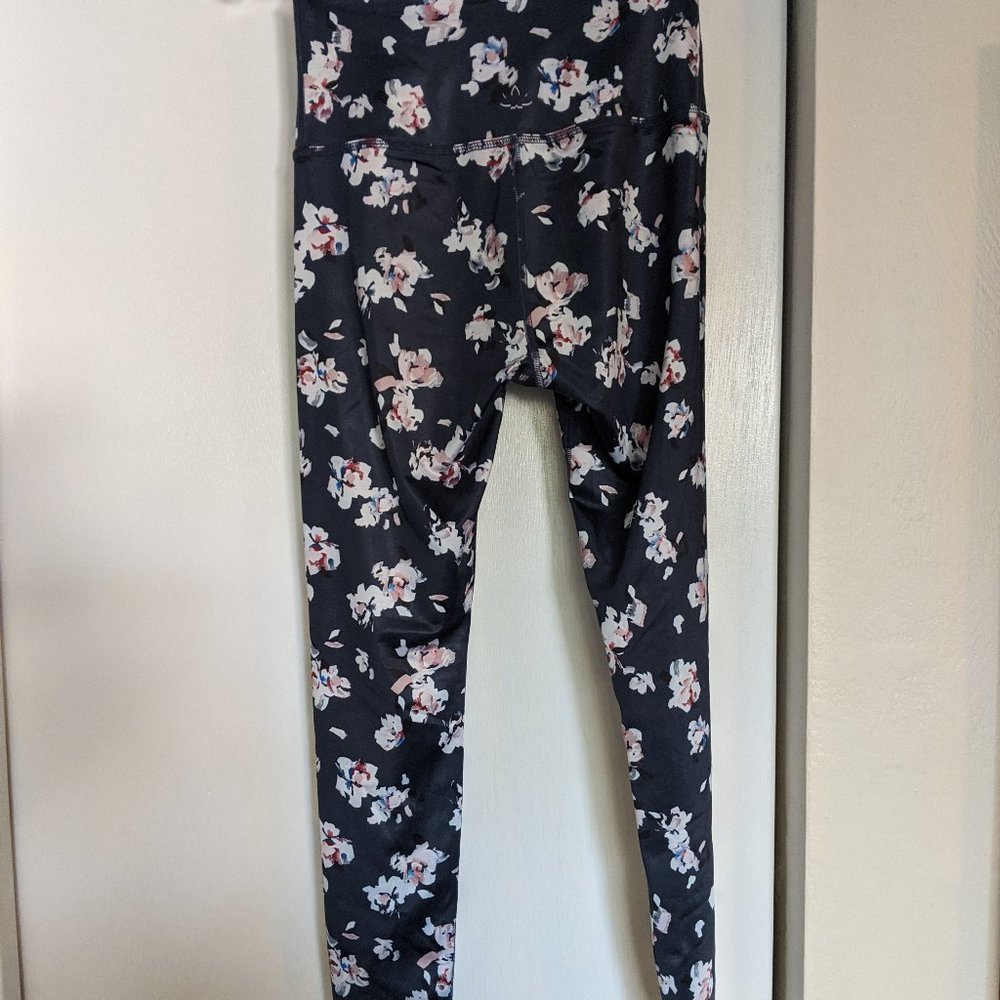 Beyond Yoga Leggings x Barre3